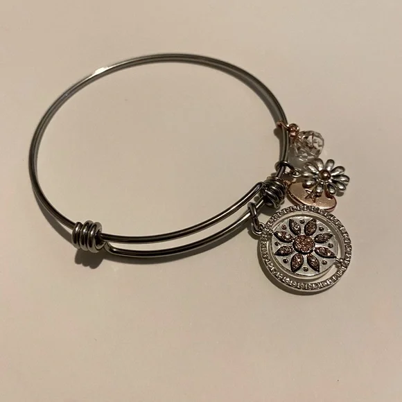 Unwritten bracelet - Picture 1 of 2
